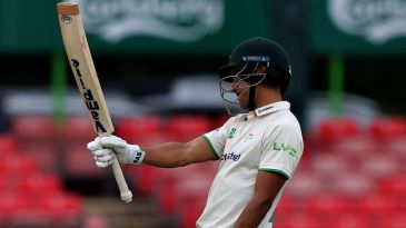 Leicestershire post highest Grace Road total since 2004