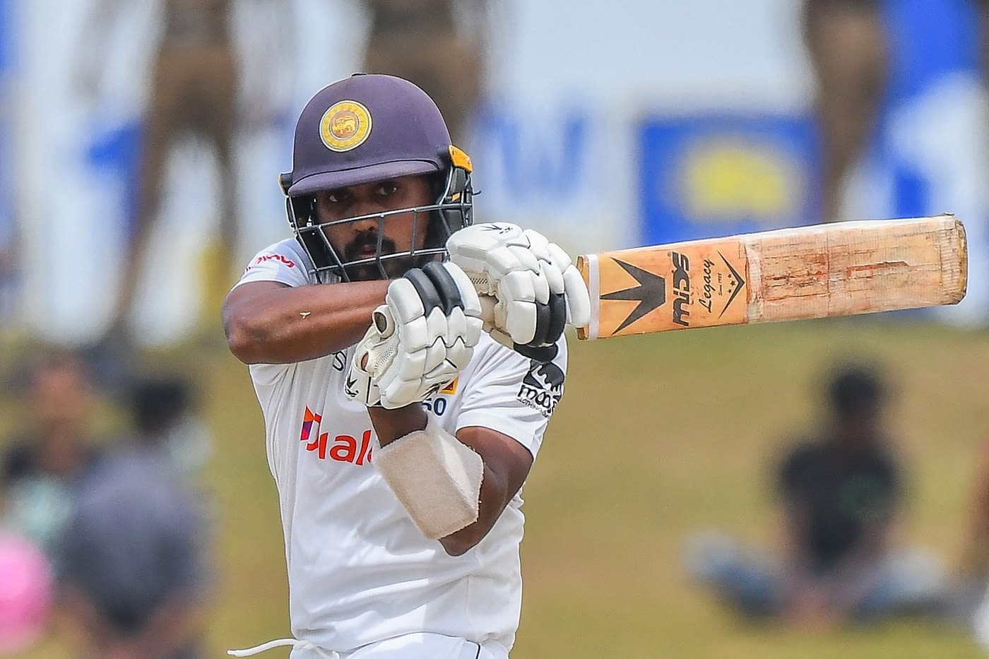 Oshada Fernando made a 70-ball 50