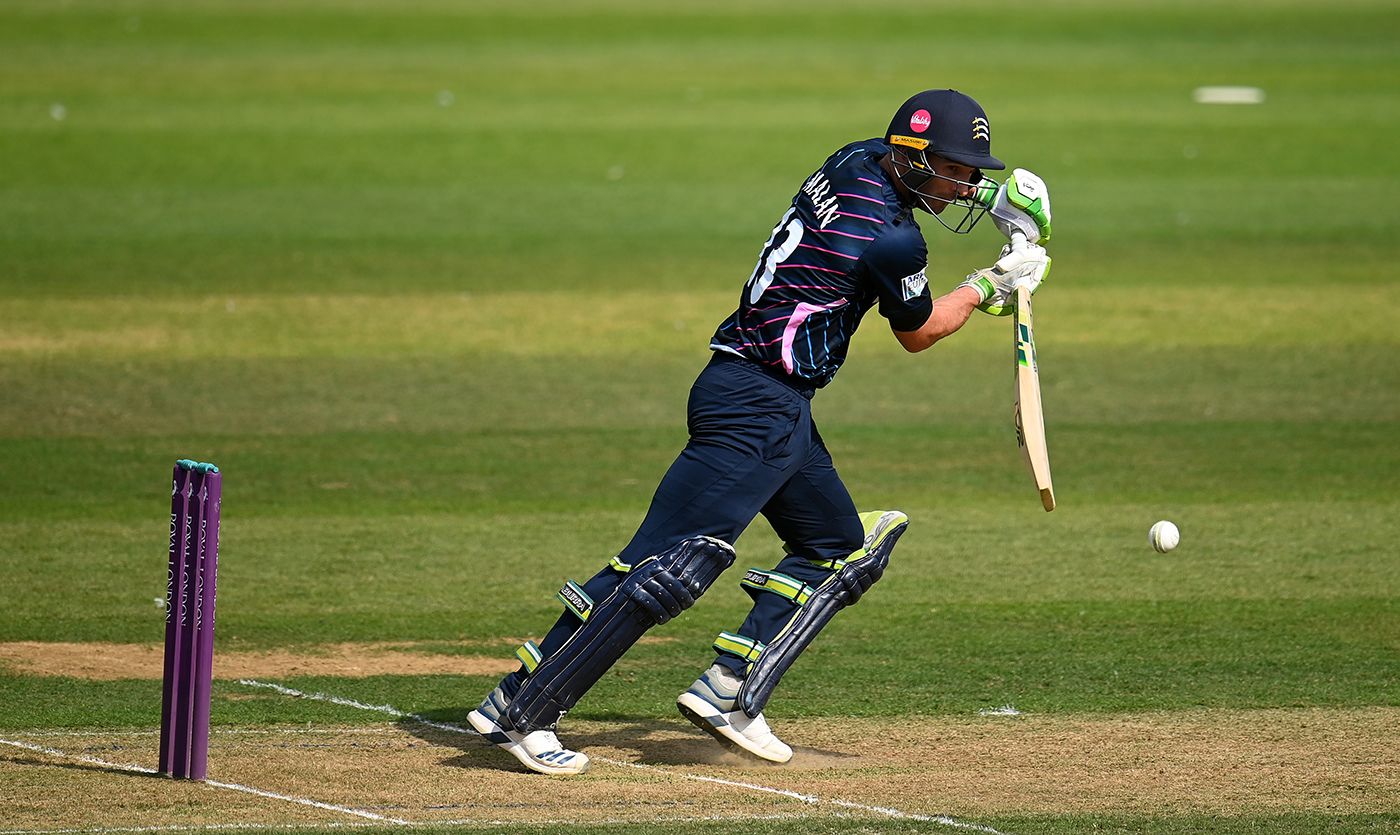 Pieter Malan's hundred set up Middlesex's chase