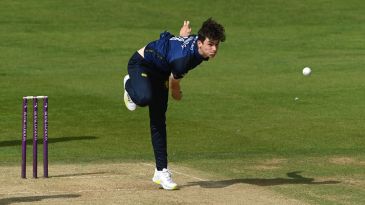 Stanley McAlindon makes Foxes sweat for play-off berth