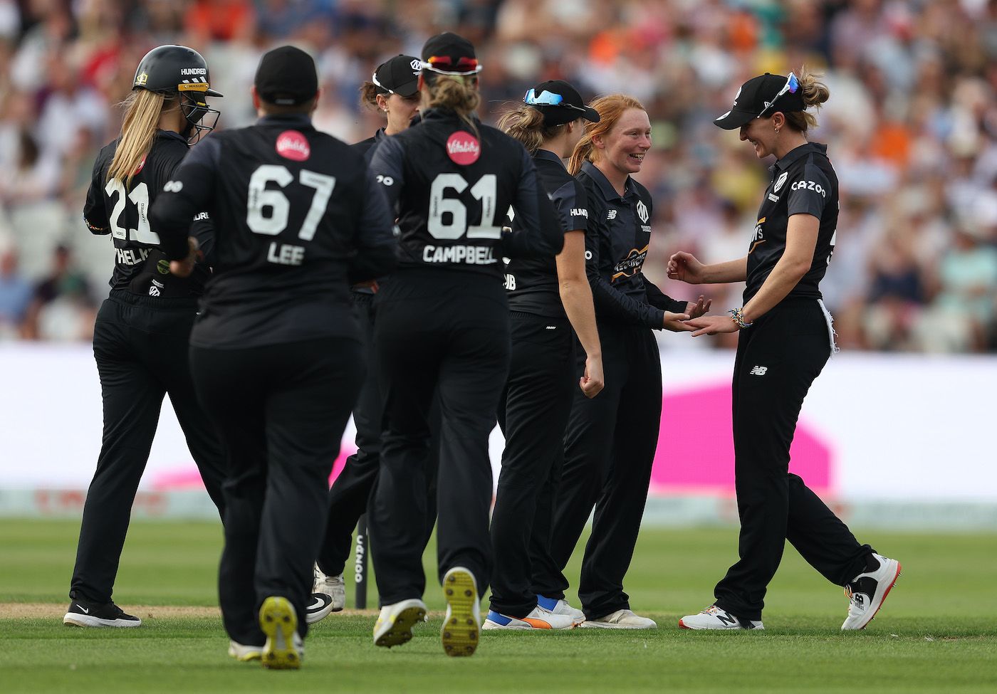 Hannah Jones dismissed Amy Jones and Issy Wong