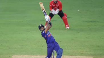 Suryakumar blitz lifts India to top of Group A