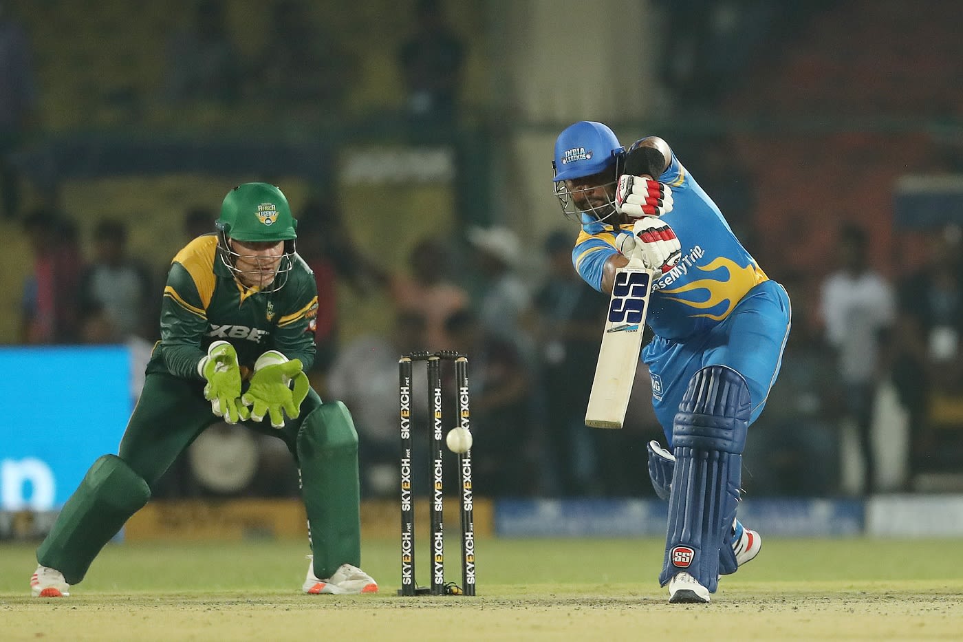 Stuart Binny returned to action in the Road Safety World Series