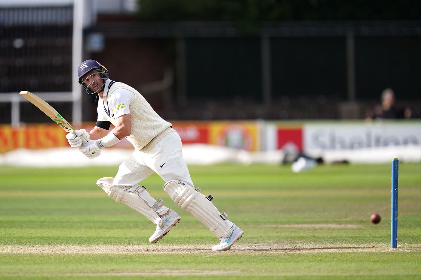 Pieter Malan's 93 underpinned Middlesex's first innings