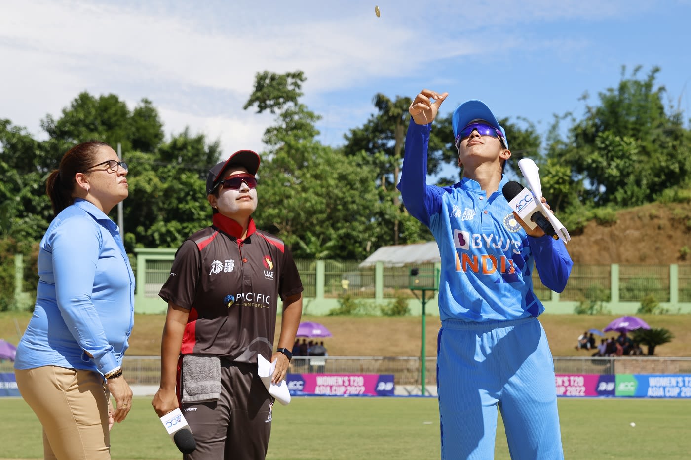 Smriti Mandhana joined Chaya Mughal at the toss