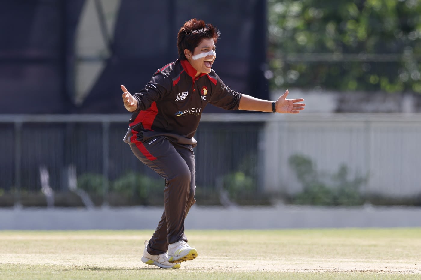 Chaya Mughal appeals for a wicket