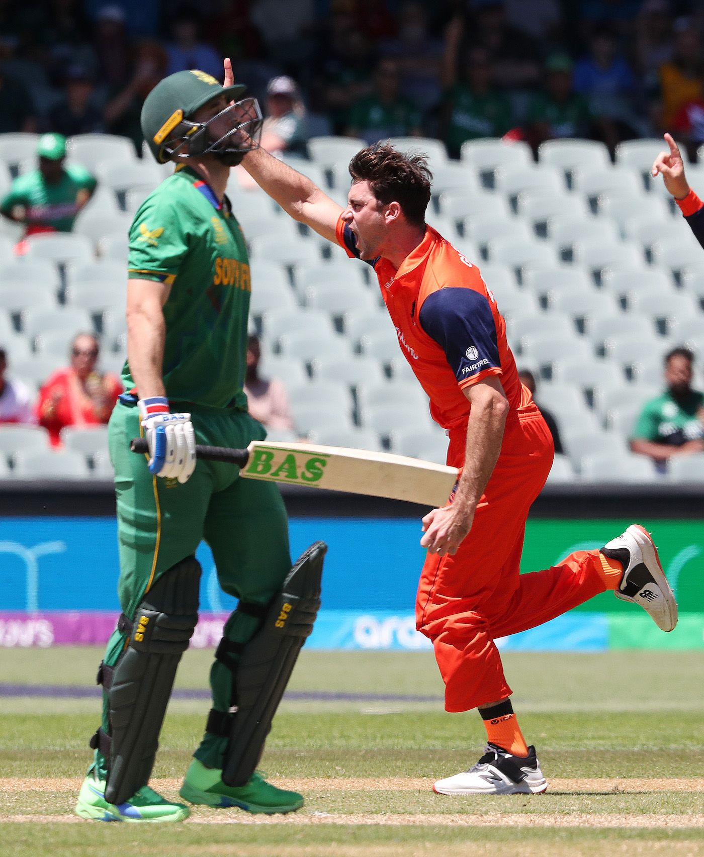 Brandon Glover sets off in celebration after getting Wayne Parnell caught behind