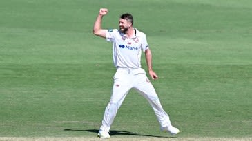 Neser joins Queensland greats in innings rout of Victoria