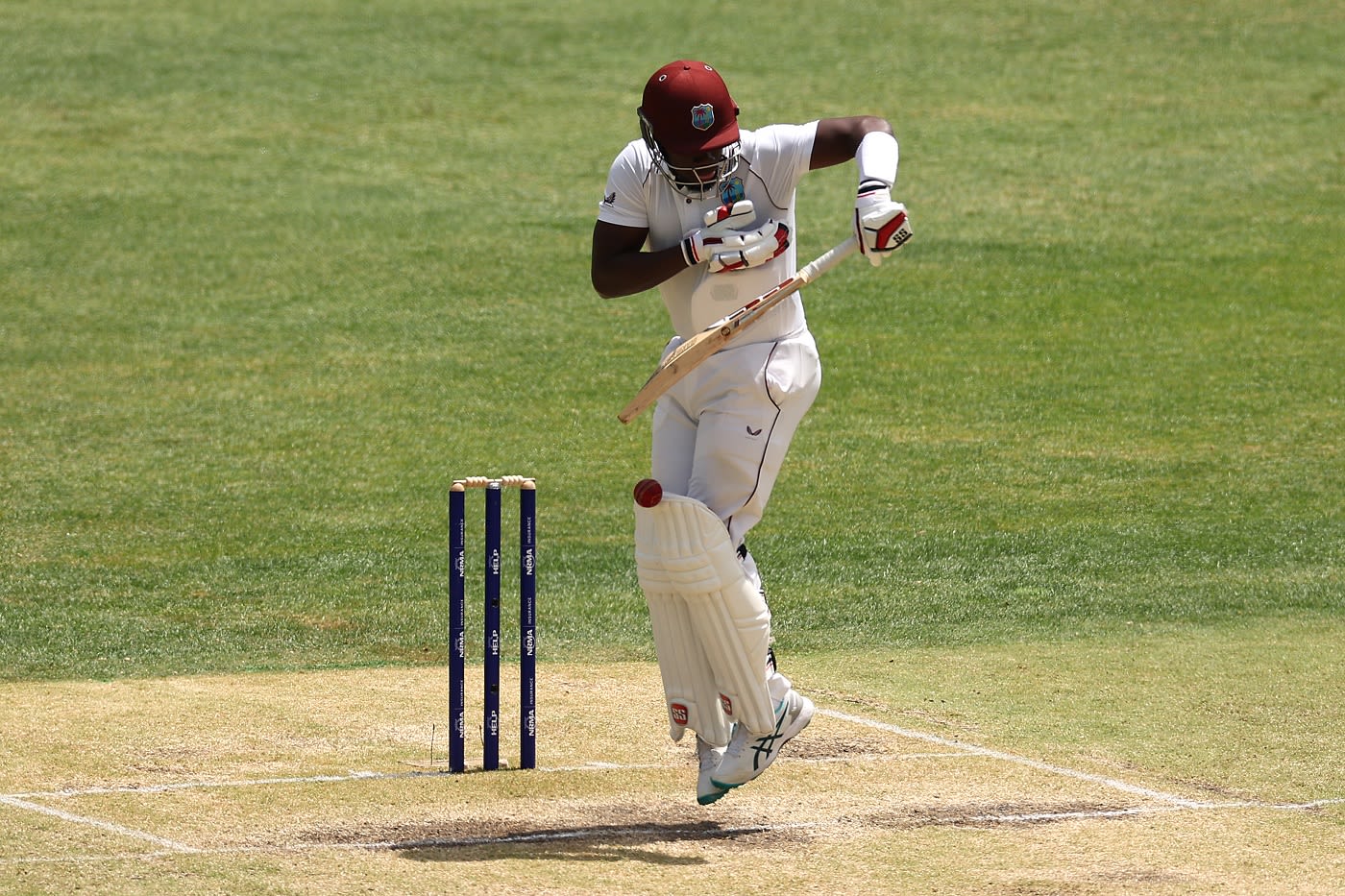 Nkrumah Bonner gets into a tangle