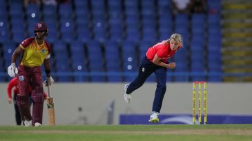 Charlie Dean and Lauren Bell sparkle again as England go 4-0 up
