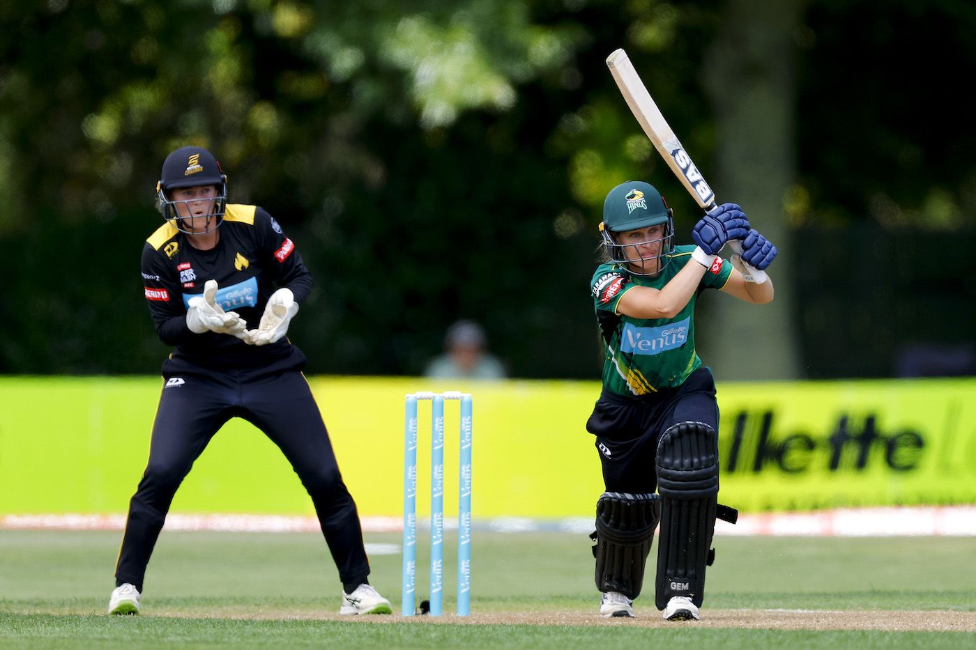 Natalie Dodd goes down the ground