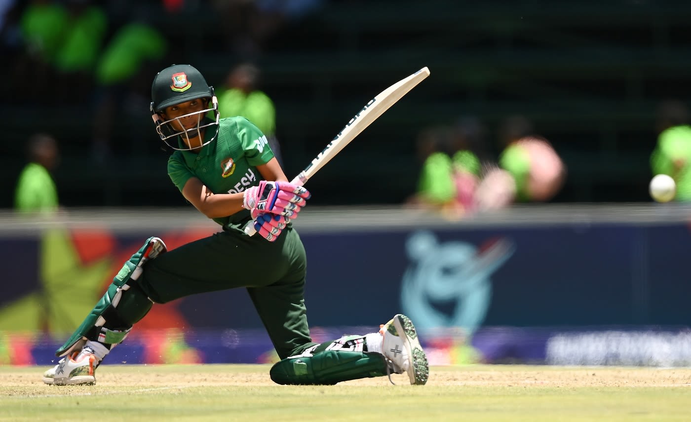 Sumaiya Akter sweeps one during her unbeaten 41-run knock