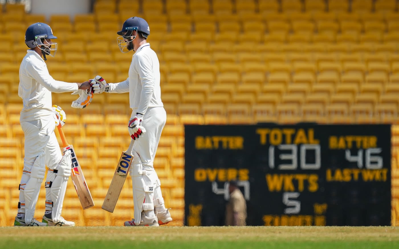 Ravindra Jadeja and Harvik Desai bump fists