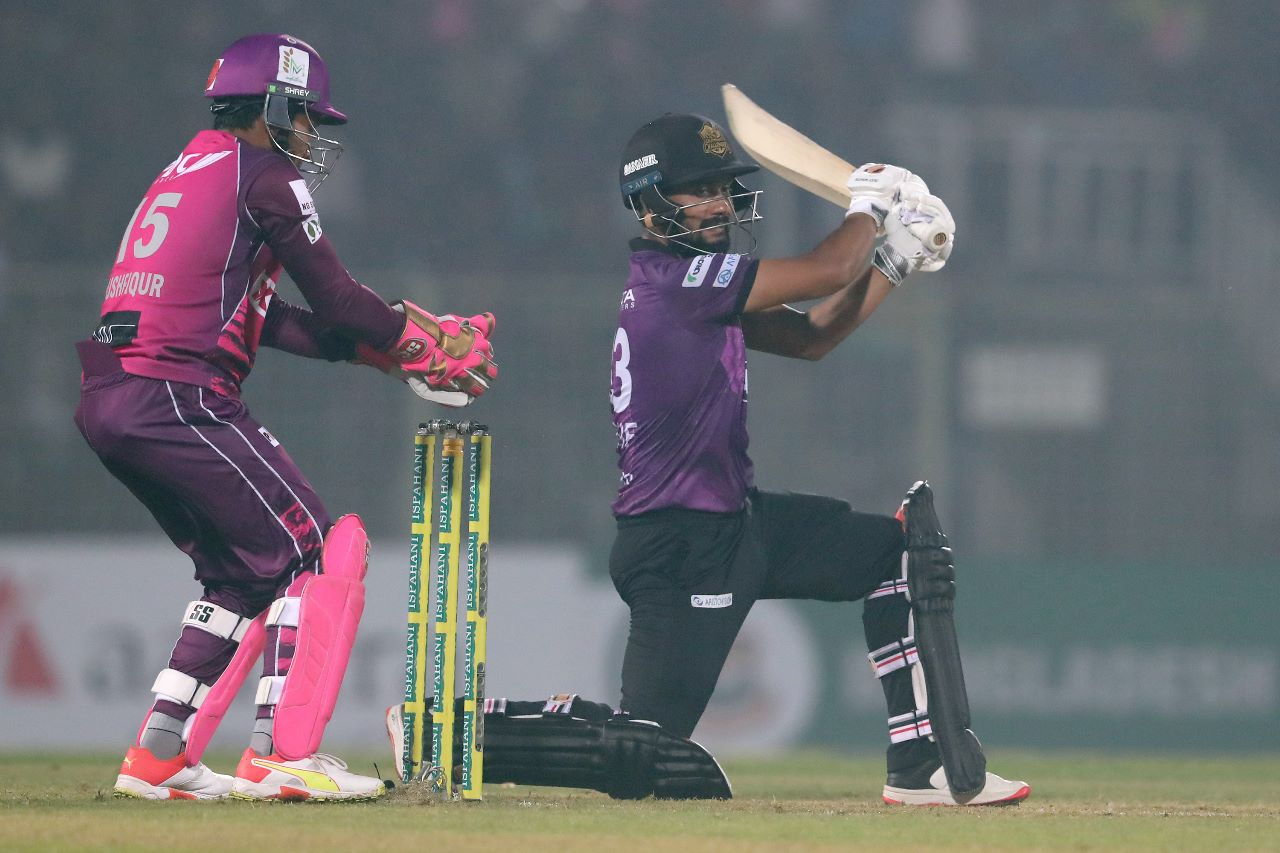 Mehedi Maruf hit a 35-ball half-century