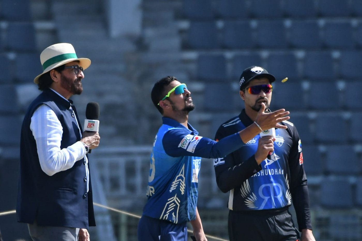 Nasir Hossain and Nurul Hasan at the toss in the BPL