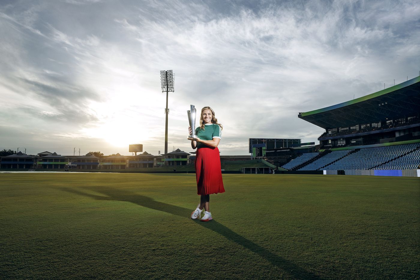 Mignon du Preez holds the Women's T20 World Cup trophy