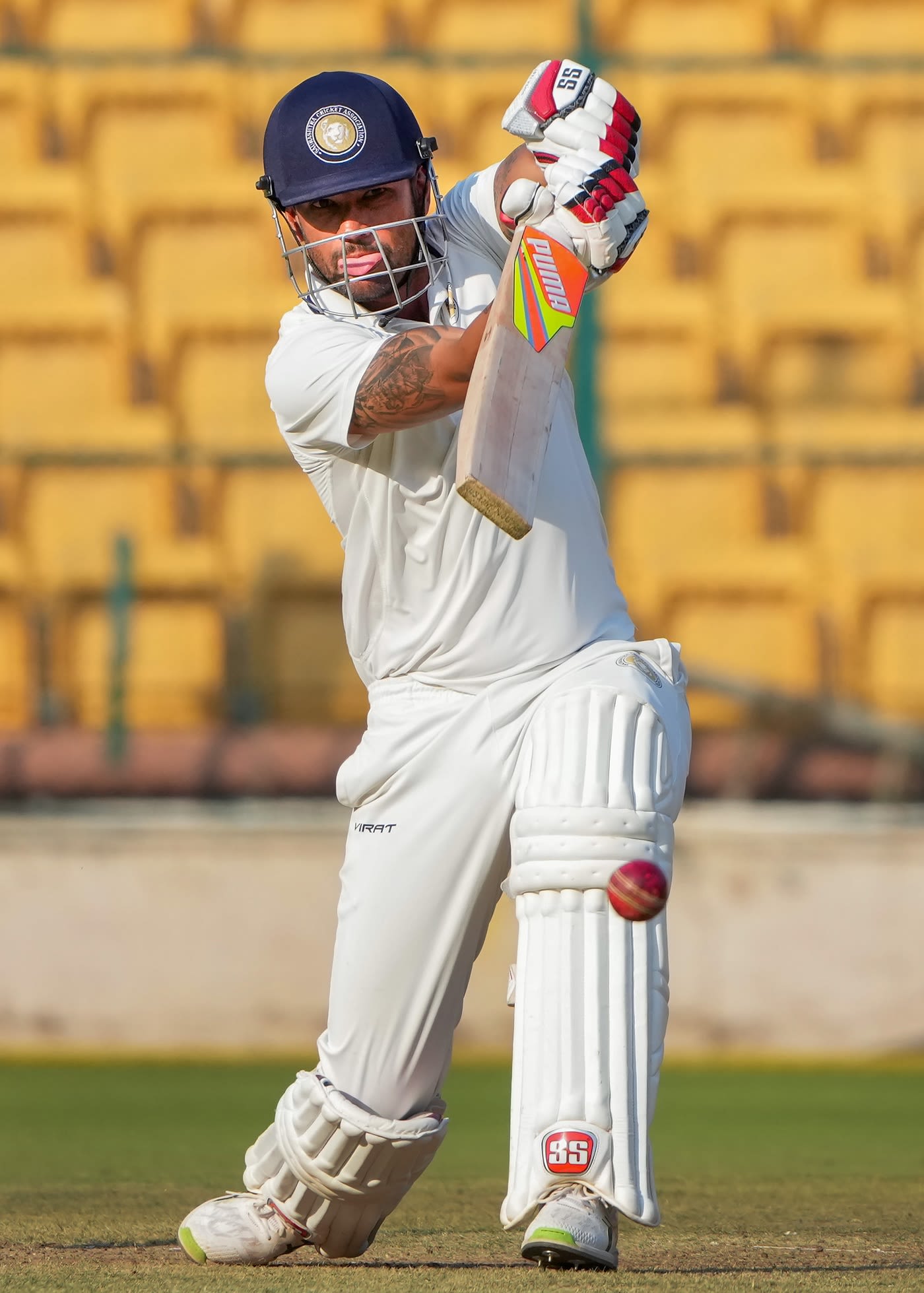 Sheldon Jackson punches on the up