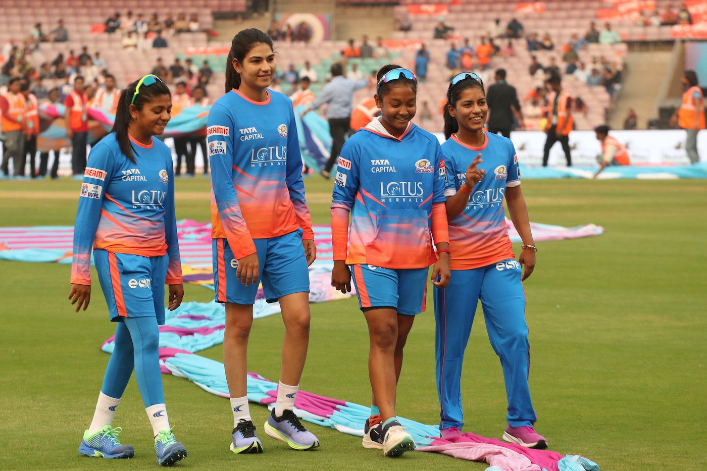 Saika Ishaque, Yastika Bhatia, Jintimani Kalita, and Amanjot Kaur share a light-hearted moment