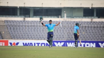 DPL week one: Naim, Sunny impress; defending champions Dhanmondi Club start in style