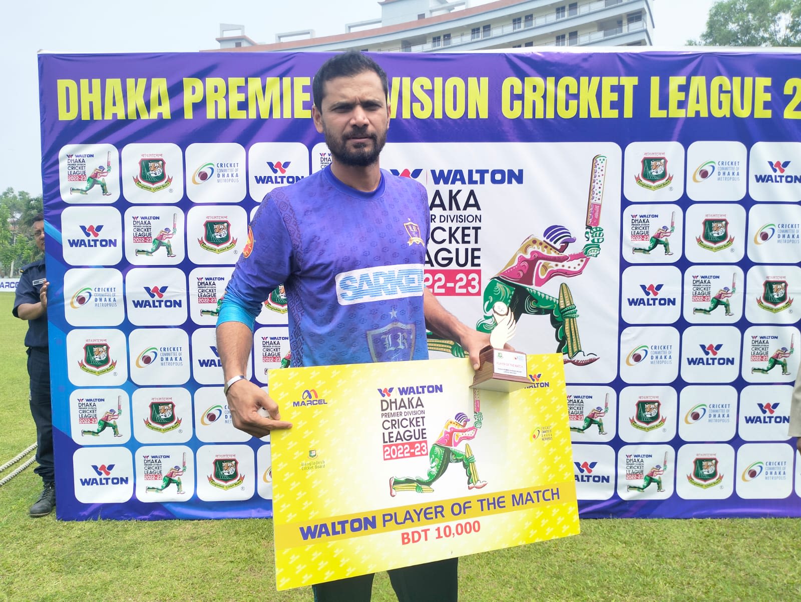 Off a three-step run-up, Mashrafe Mortaza took a five-wicket haul