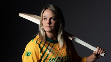 Dane van Niekerk to make international return after four years