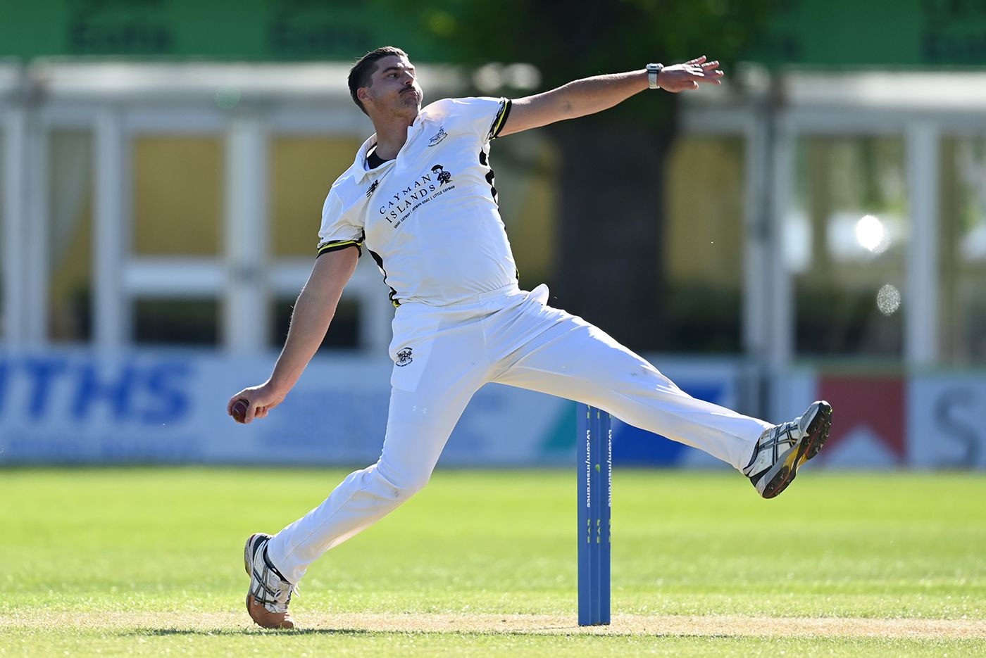 Marchant de Lange prepares to unleash