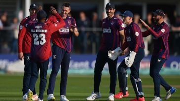 Michael Hogan sets up emphatic Kent win over Gloucestershire