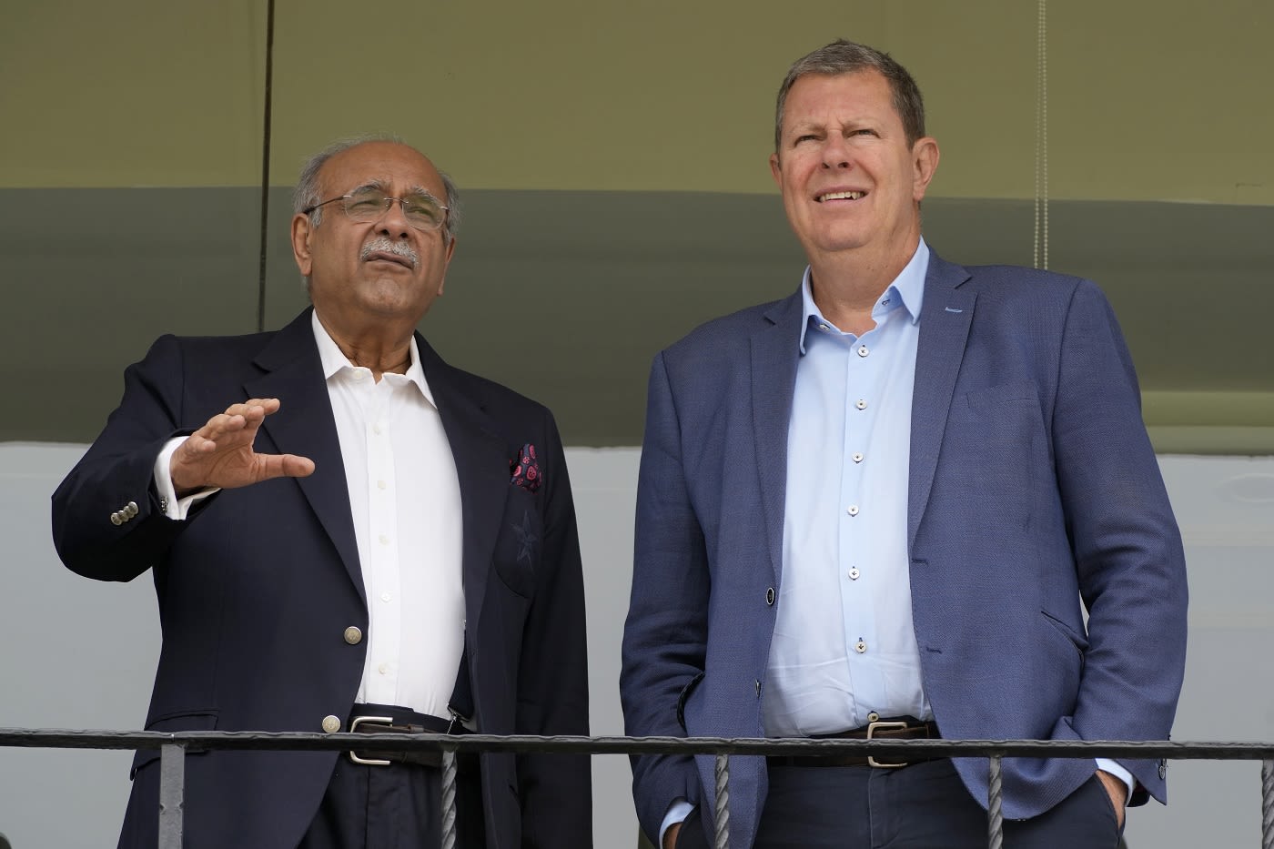 PCB chairman Najam Sethi with ICC counterpart Greg Barclay on the latter's Pakistan visit