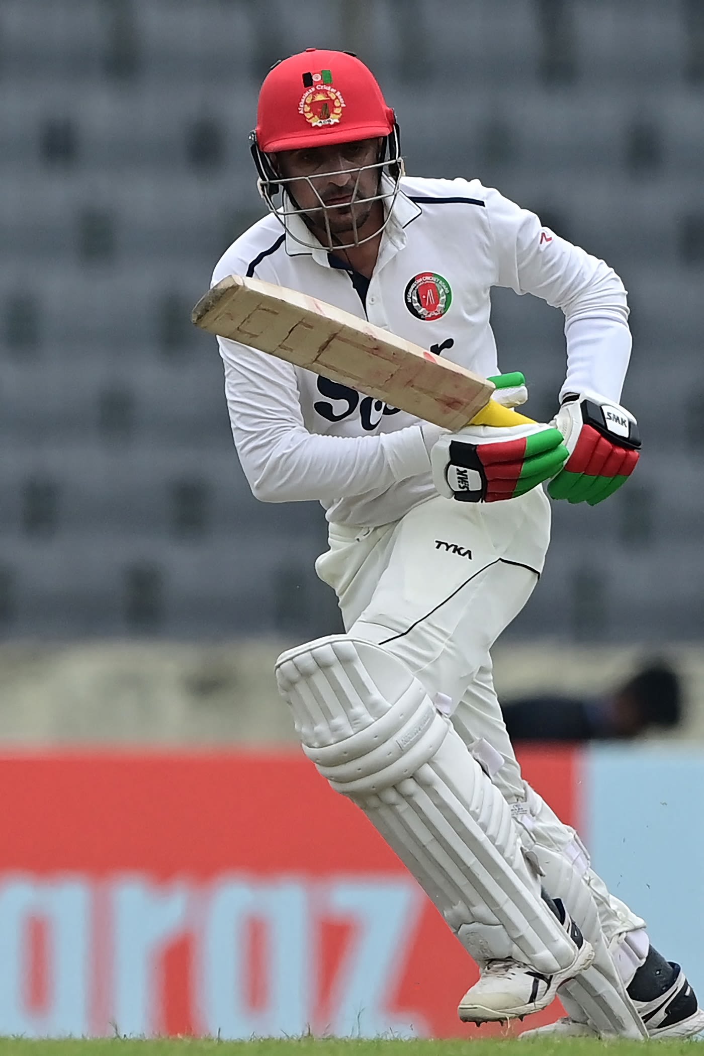 Nasir Jamal taps one to legside