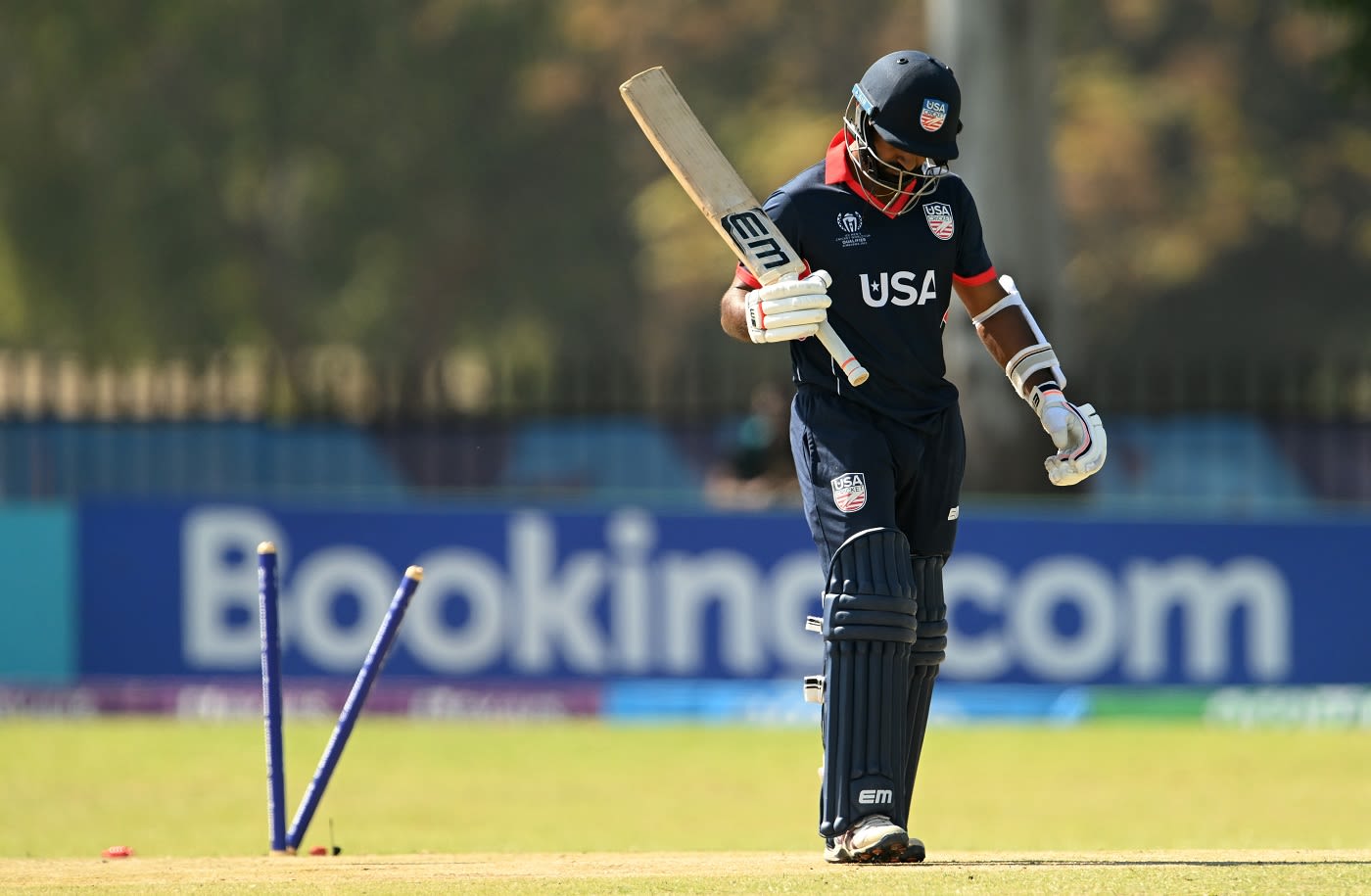 Sushant Modani walks back after falling for 42