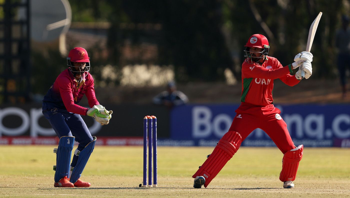 Aqib Ilyas chops the ball behind point
