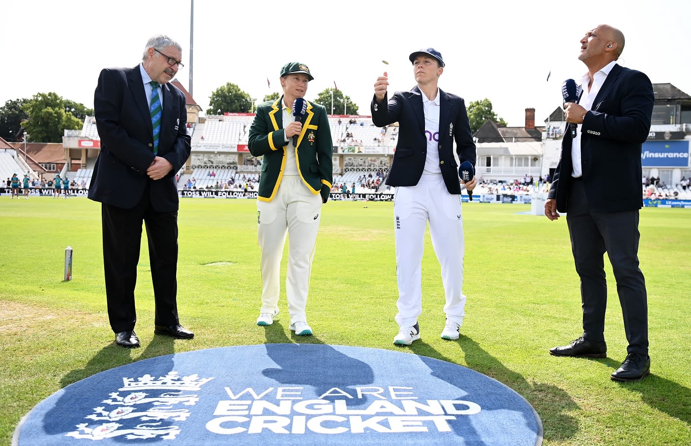 Alyssa Healy calls as Heather Knight spins the coin