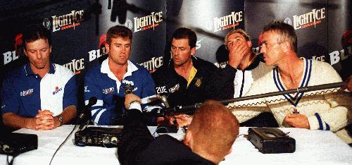  Steve Waugh, Mark Taylor, Tony Dodemaide, Shane Warne and Greg Matthews take questions