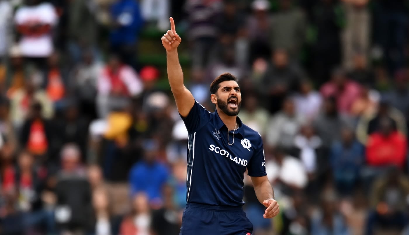 Safyaan Sharif castles Tendai Chatara for his 100th ODI wicket