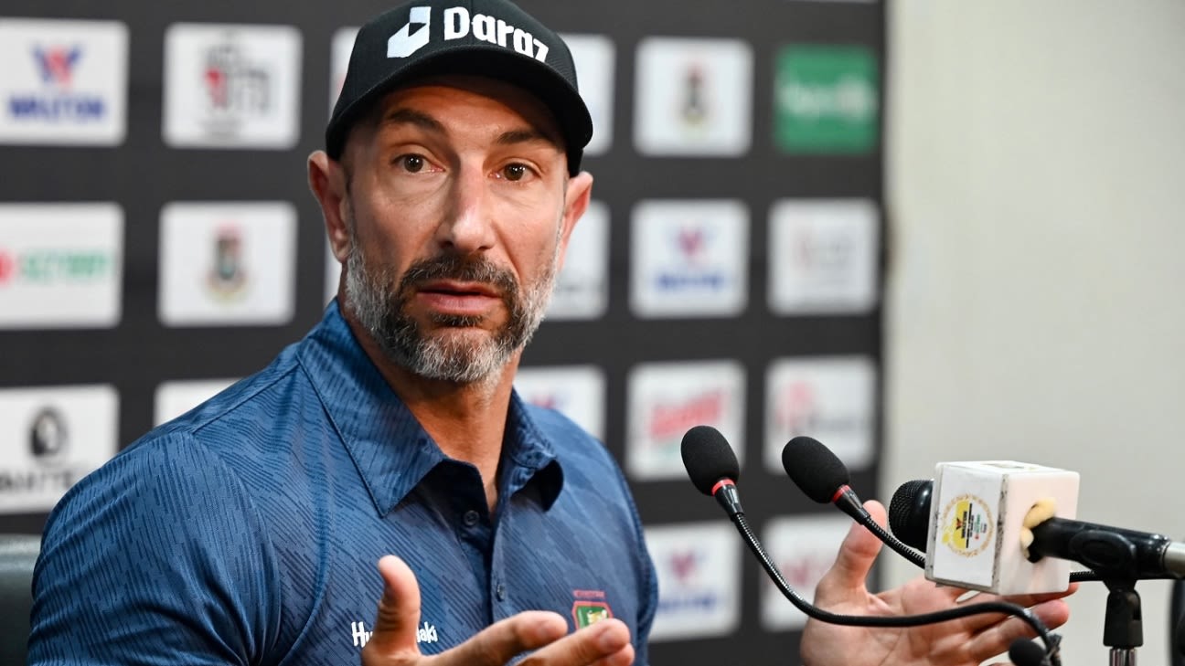 Pothas in charge of Bangladesh for second SL Test as Hathurusinghe goes on leave