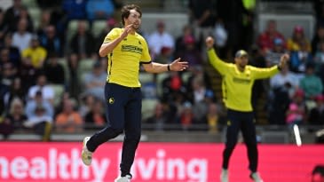 Thain hundred in vain as Fuller digs deep for Hampshire