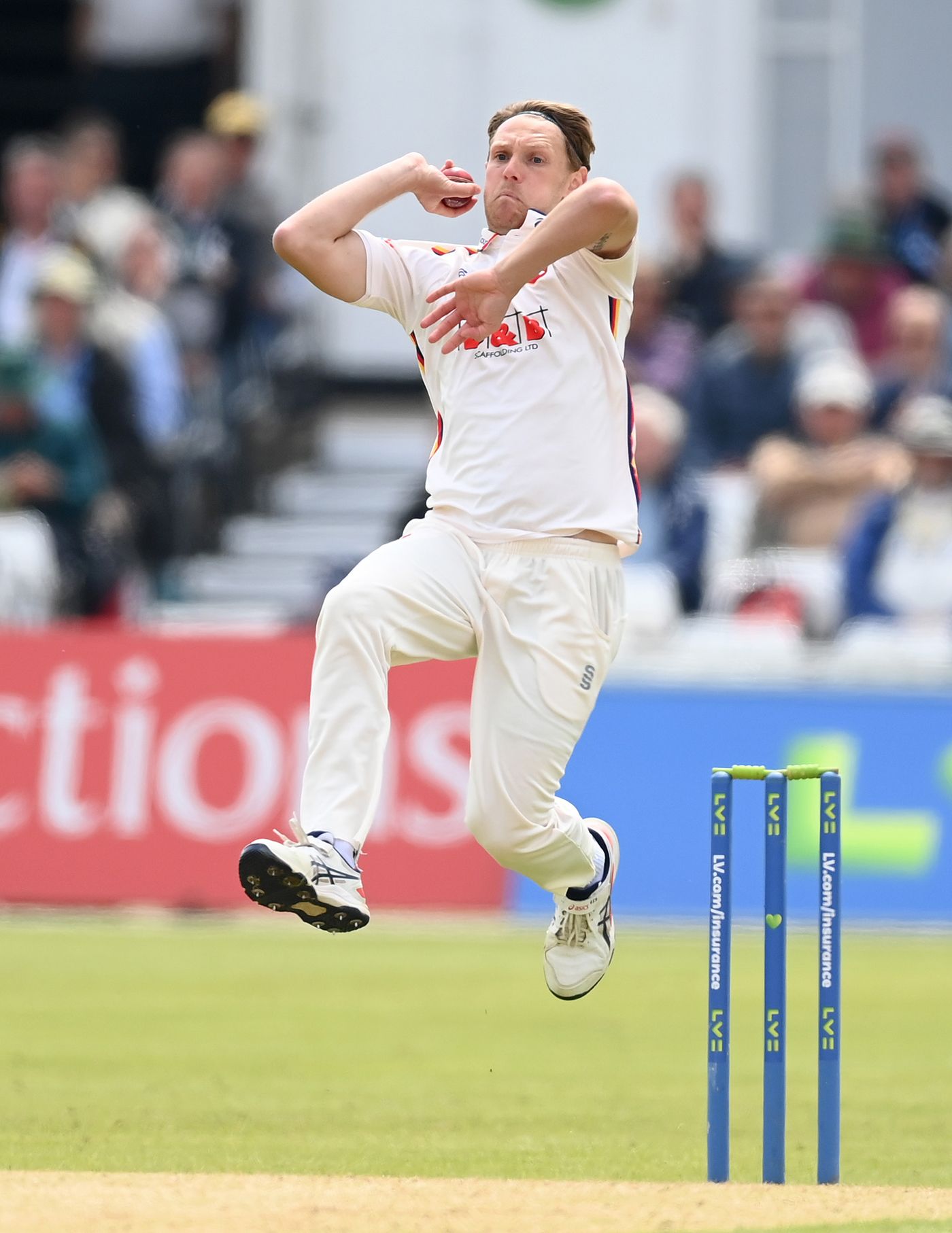 Jamie Porter in full flight