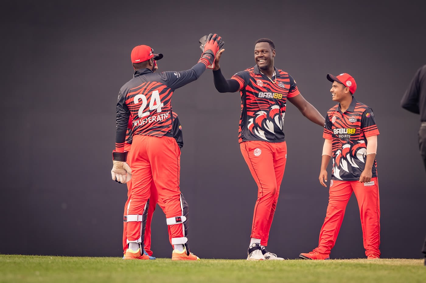 Carlos Brathwaite finished with four wickets