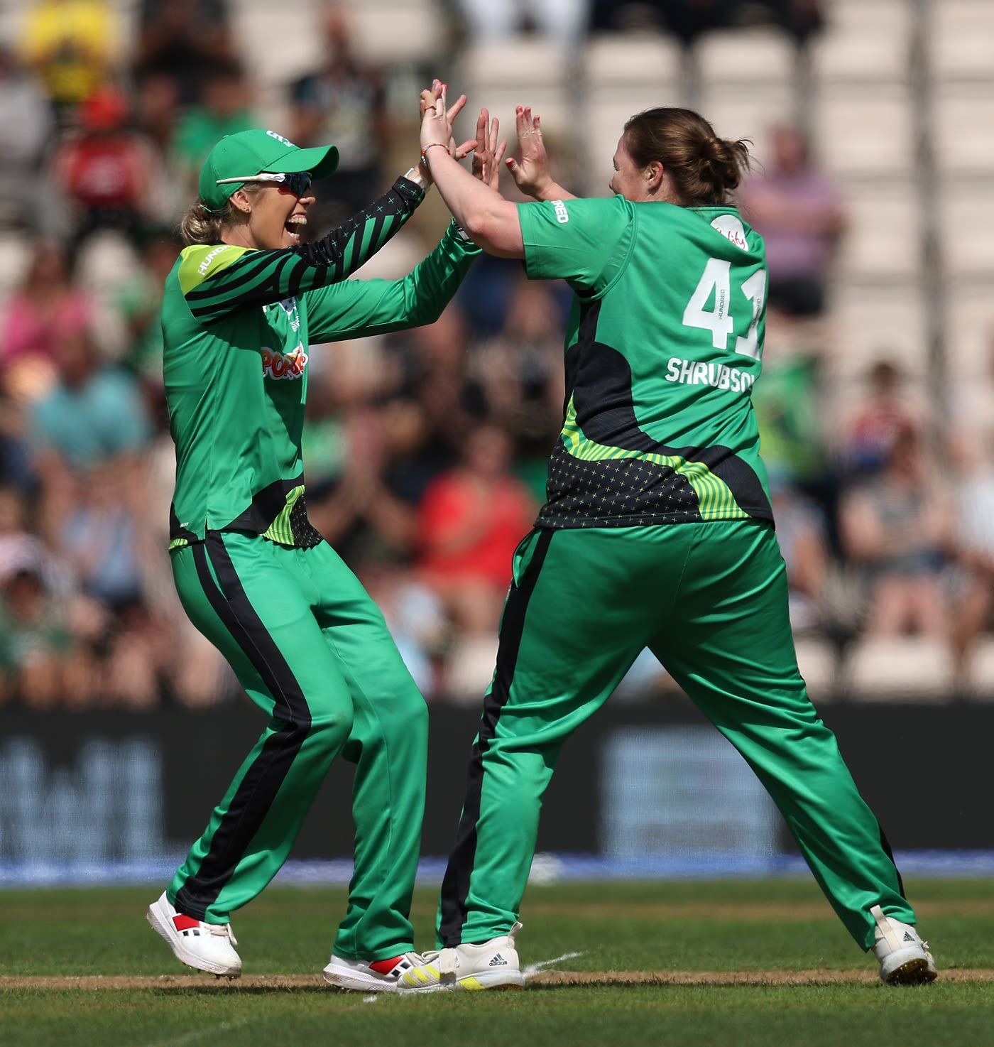 Anya Shrubsole struck twice early on