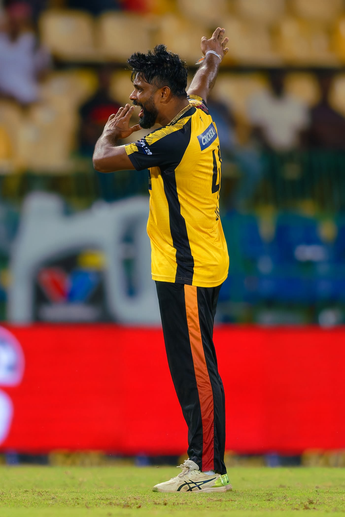 Seekkuge Prasanna hastened Strikers' end with his triple strike