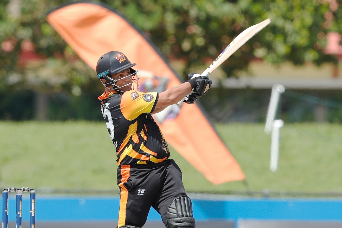 Kamran Akmal did a lot of damage early on