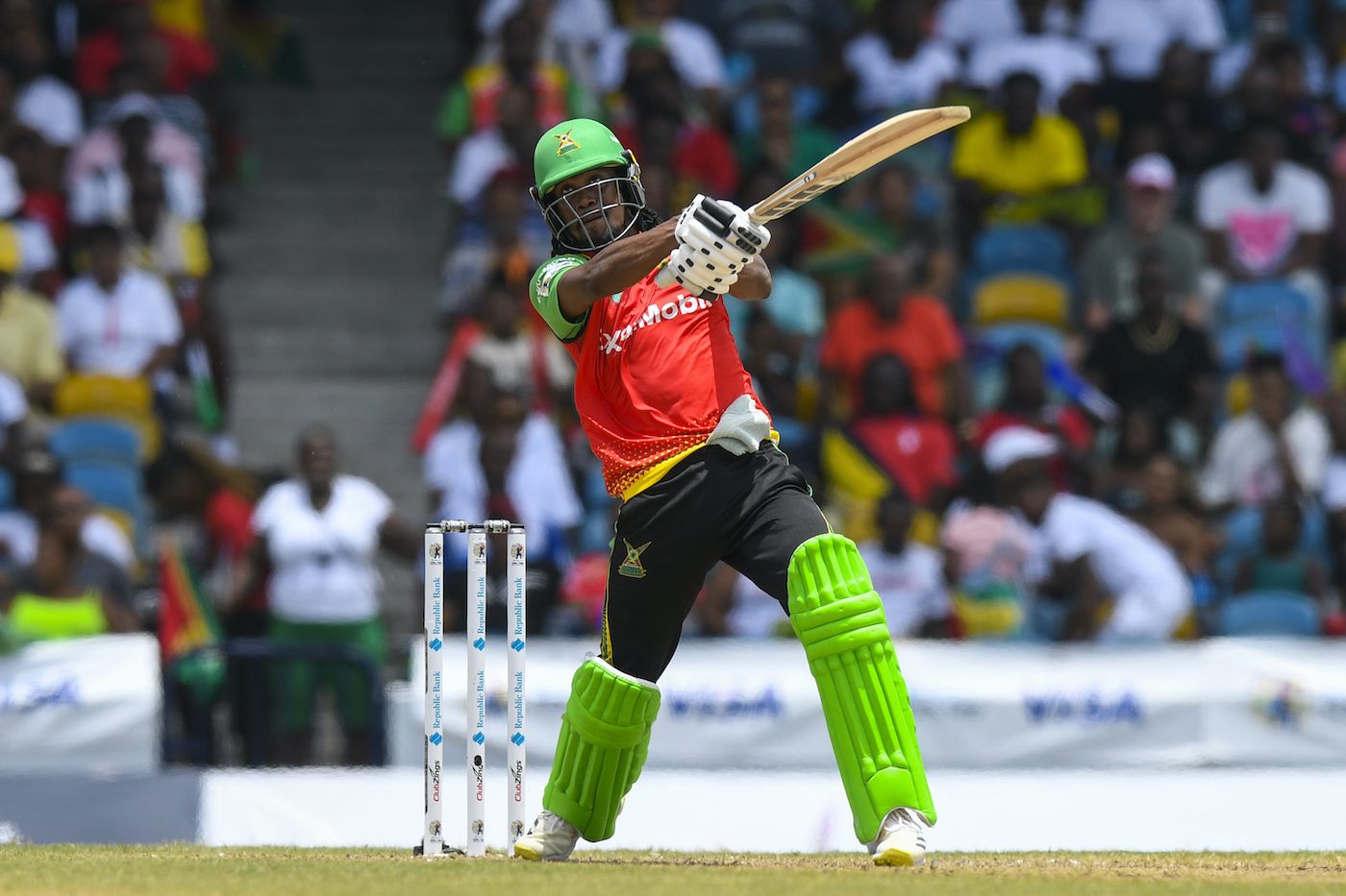 Keemo Paul smacked three sixes and a four in his 41*