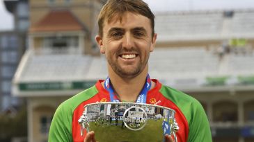 Lewis Hill laps up 'special' moment as Leicestershire rise above the noise
