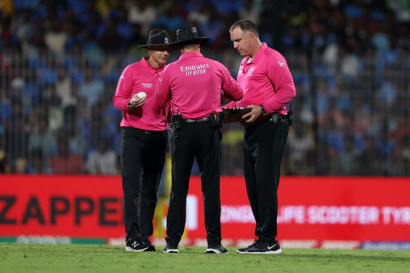 Chris Gaffaney, Chris Brown, and Richard Kettleborough oversaw a ball change in the 31st over
