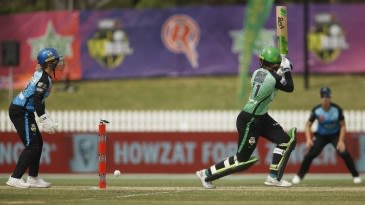 Strikers beat Stars as WBBL technology issue exposed