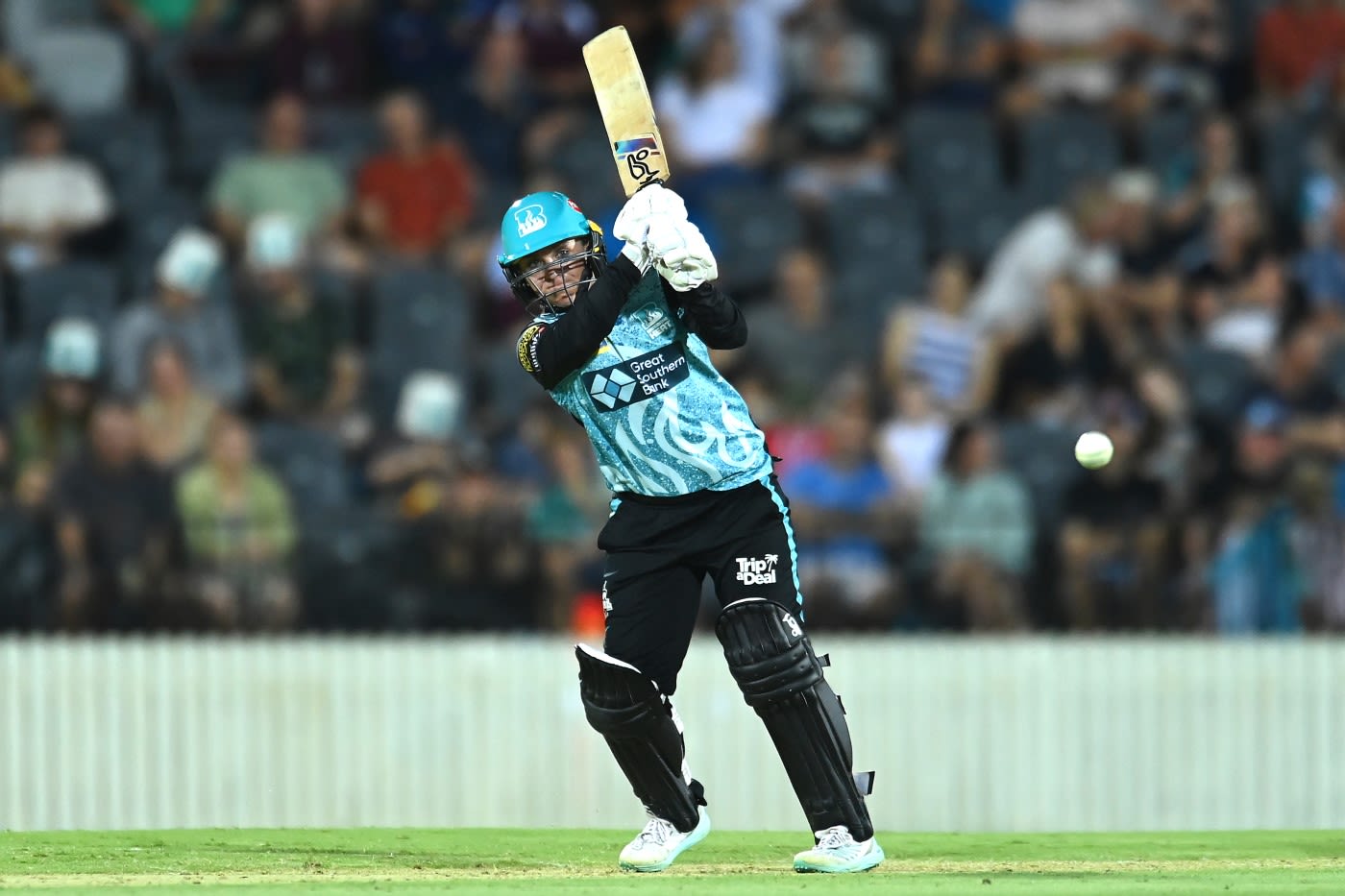 Mignon du Preez made an important half-century