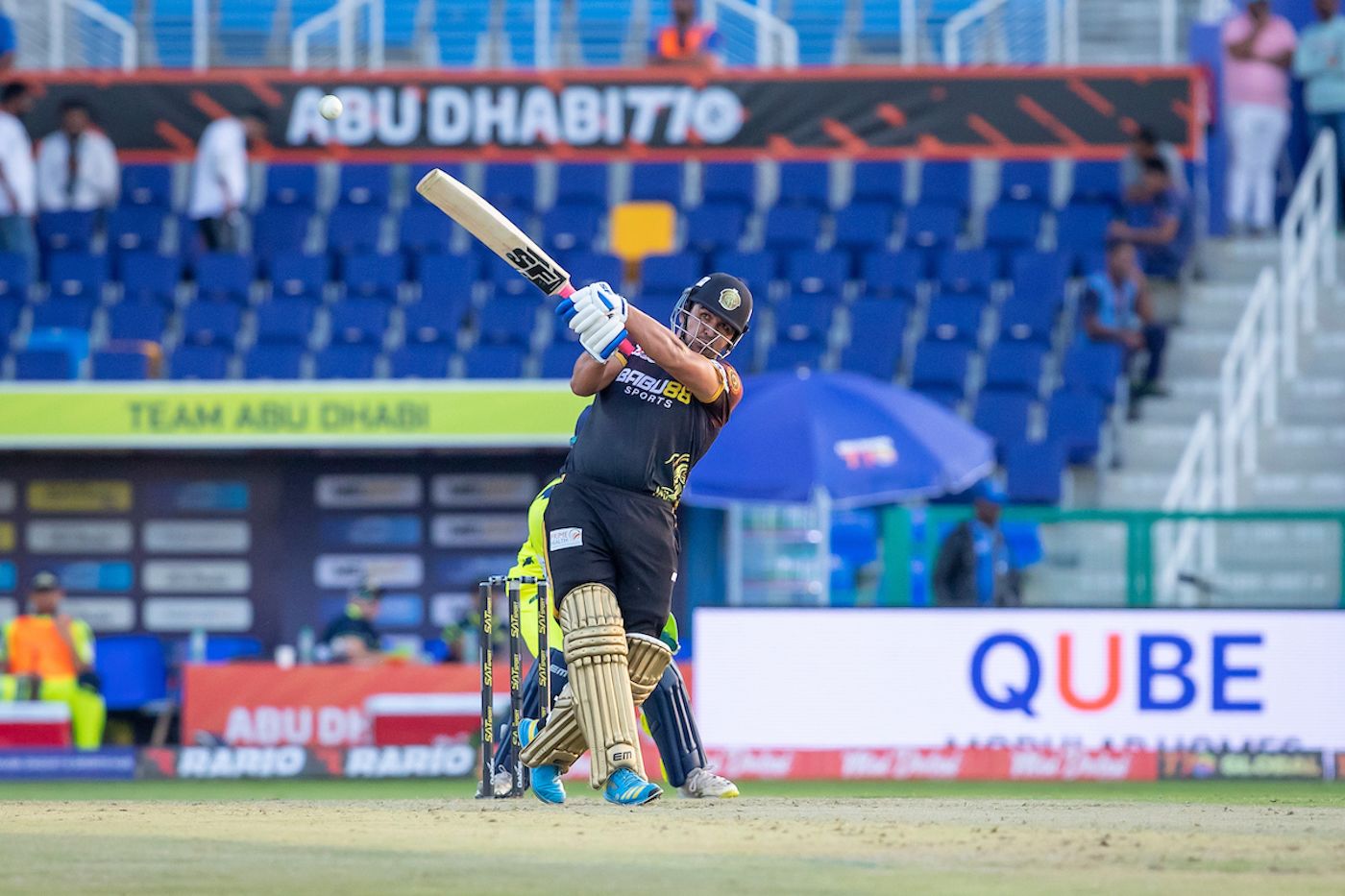 Hazratullah Zazai brought up his fifty with a six