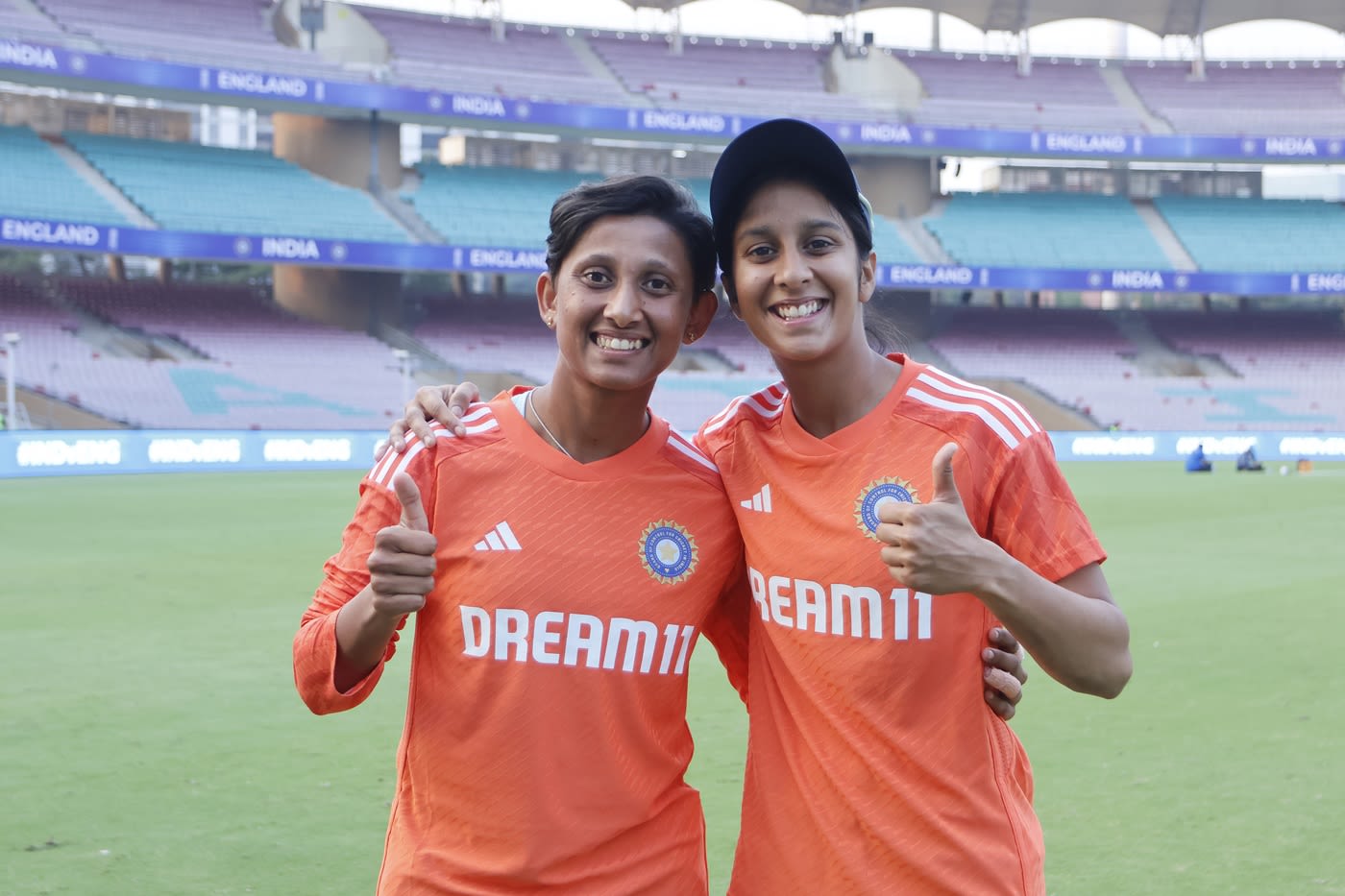 Satheesh Shubha and Jemimah Rodrigues pose after the first day
