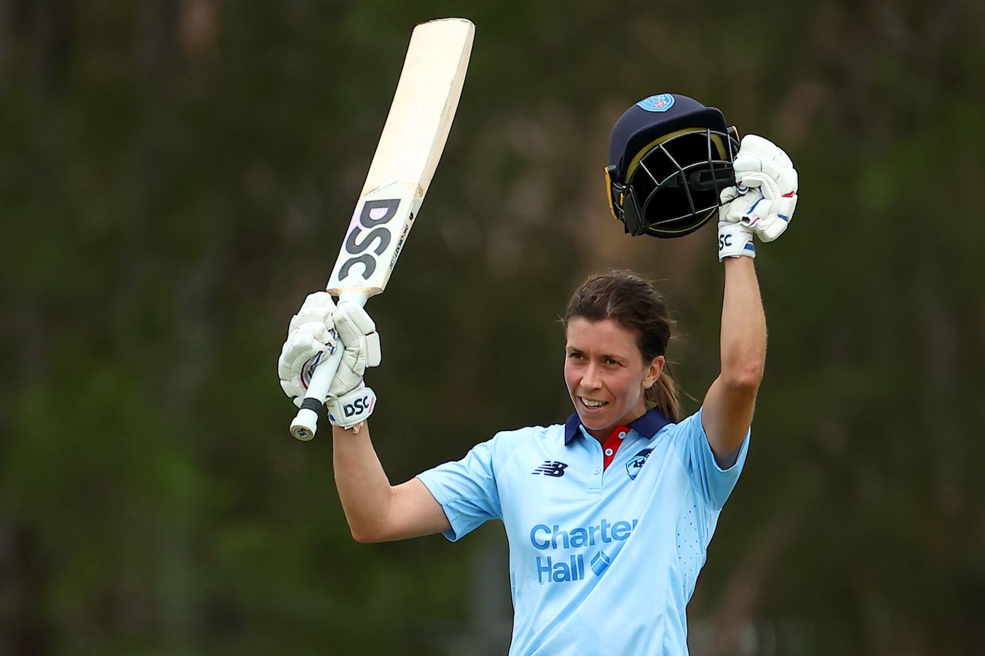 Erin Burns blasted 107 runs off 65 balls
