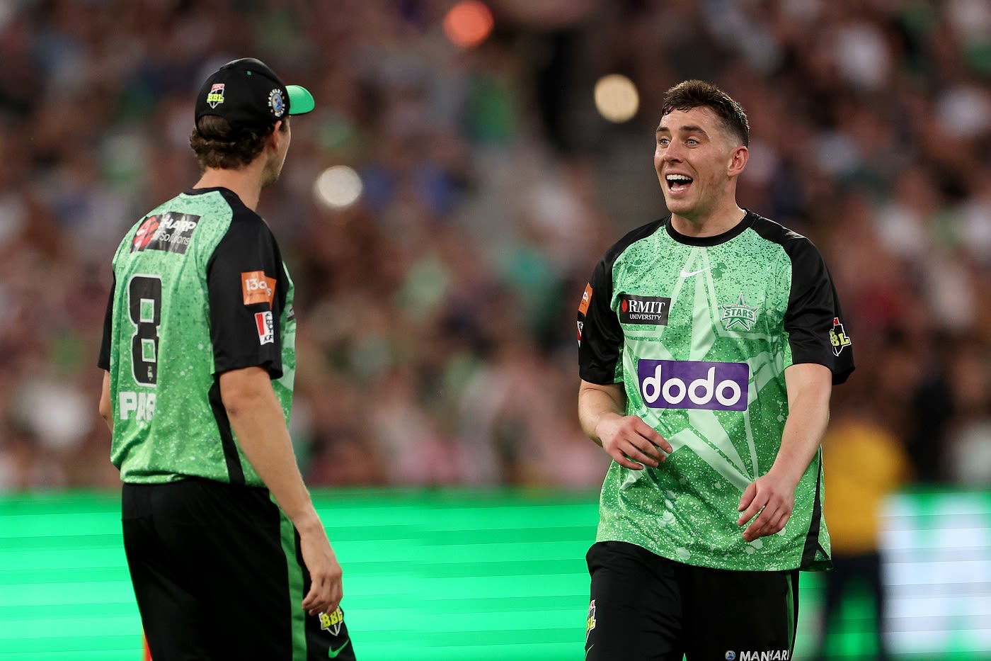 Dan Lawrence picked 4 for 35 in his four overs